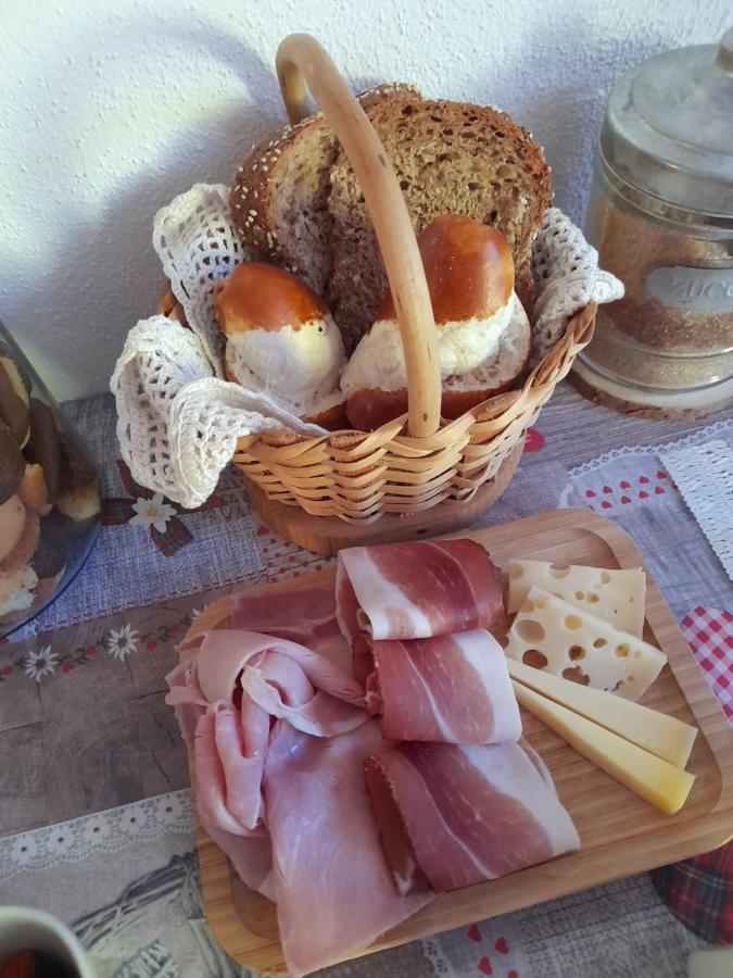 לינה וארוחת בוקר Sant'Orsola Maso La Marianna Bubble Glamping In Trentino מראה חיצוני תמונה